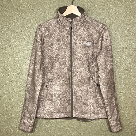 THE NORTH FACE Womens Apex Bionic Jacket - Picture 2 of 16